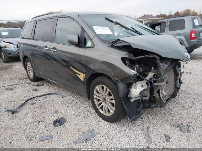 TOYOTA SIENNA XLE V6 8 PASSENGER