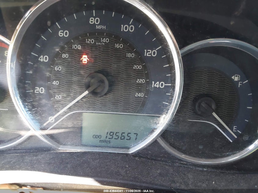 2015 TOYOTA COROLLA LE - 5YFBURHE8FP303916