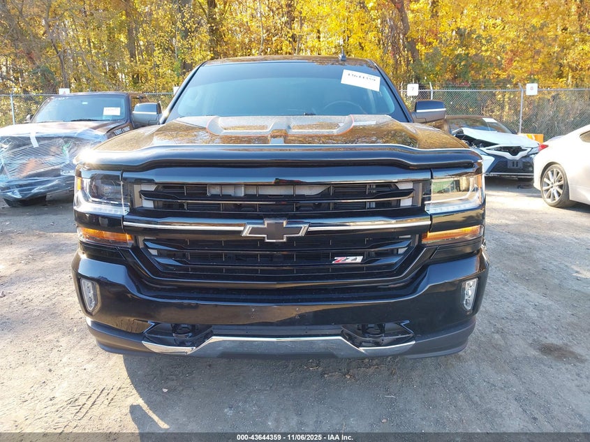 2017 CHEVROLET SILVERADO 1500 2LT - 1GCUKREC4HF120301
