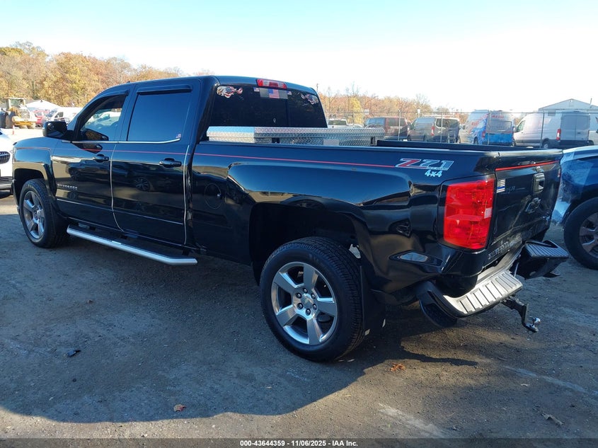2017 CHEVROLET SILVERADO 1500 2LT - 1GCUKREC4HF120301