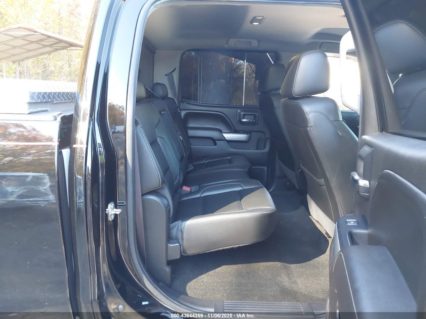 2017 CHEVROLET SILVERADO 1500 2LT - 1GCUKREC4HF120301