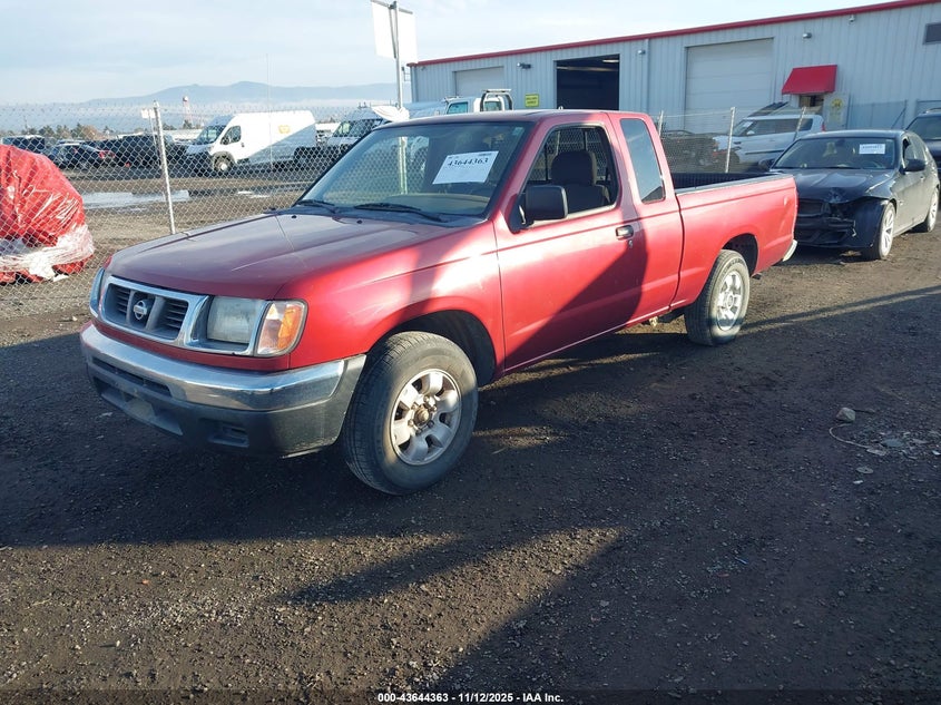1N6DD26S9YC422074 2000 NISSAN NAVARA (FRONTIER) photo no. 2