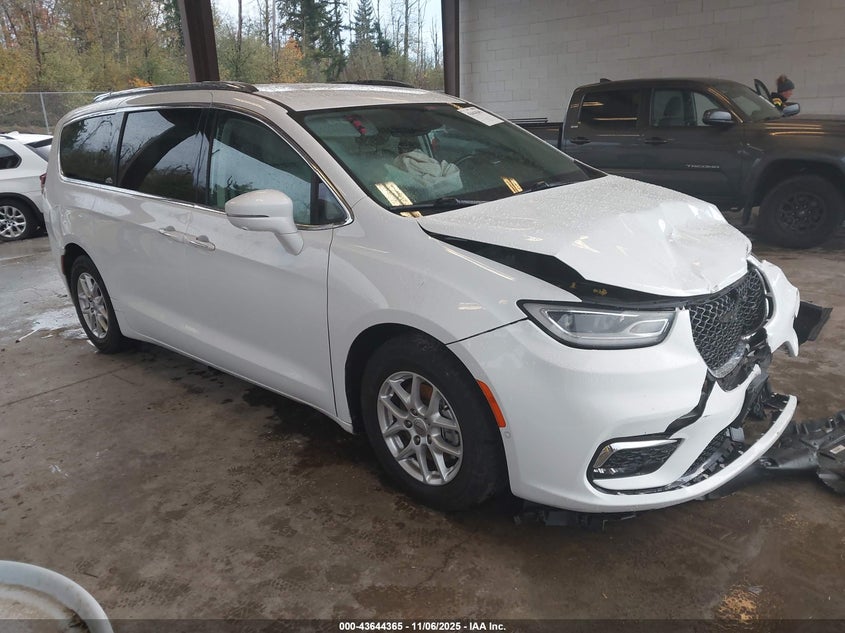2021 CHRYSLER PACIFICA TOURING L - 2C4RC1BG2MR559415