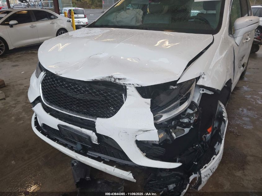 2021 Chrysler Pacifica Touring L VIN: 2C4RC1BG2MR559415 Lot: 43644365