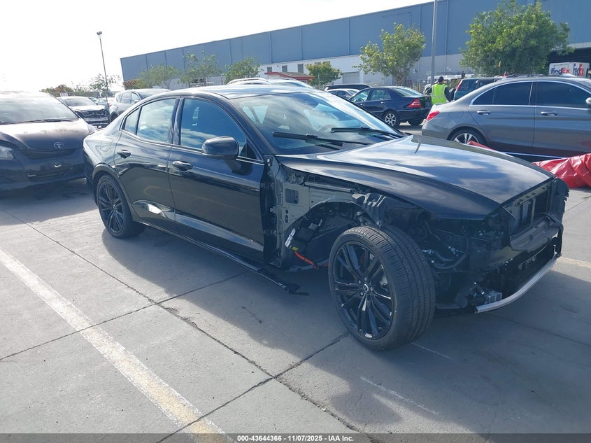 VOLVO S60 T8 PLUS BLACK EDITION