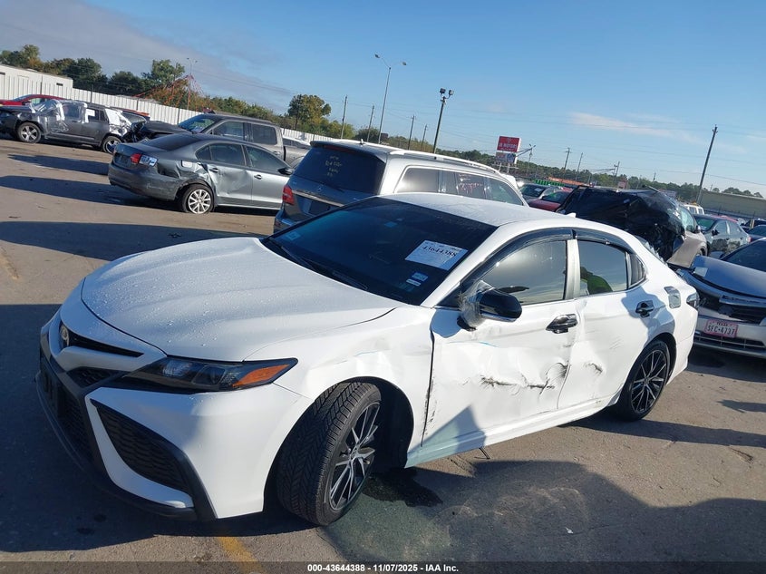2021 TOYOTA CAMRY SE - 4T1T11AK2MU512949
