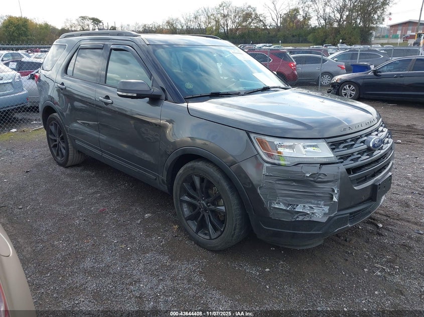 FORD EXPLORER XLT