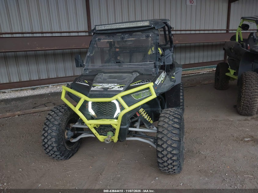 2017 POLARIS RZR auction photo 5