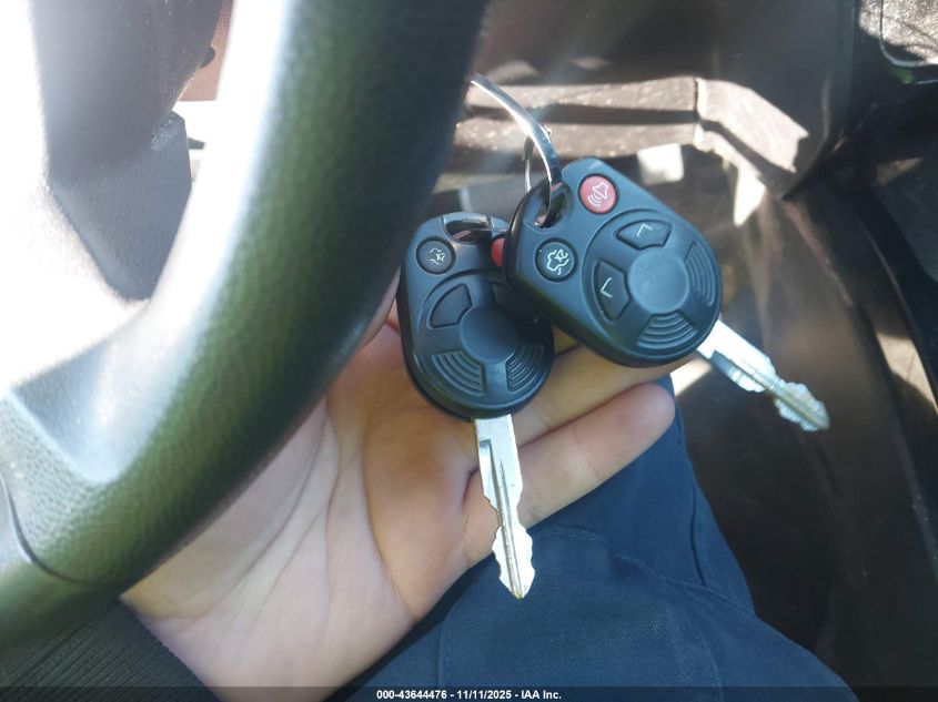 2011 Mazda Tribute I Sport VIN: 4F2CY0C76BKM02904 Lot: 43644476