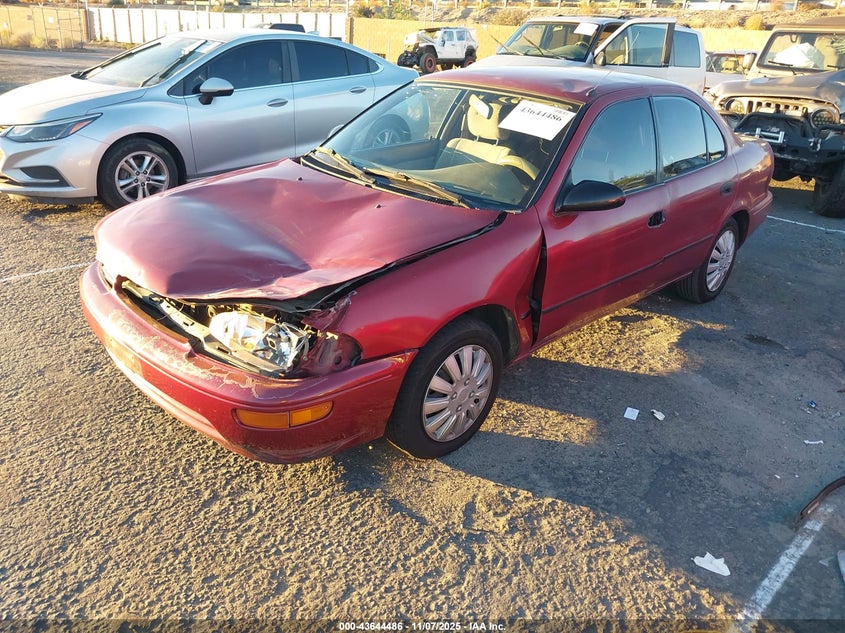 1Y1SK5267TZ002390 1996 GEO PRIZM photo no. 2