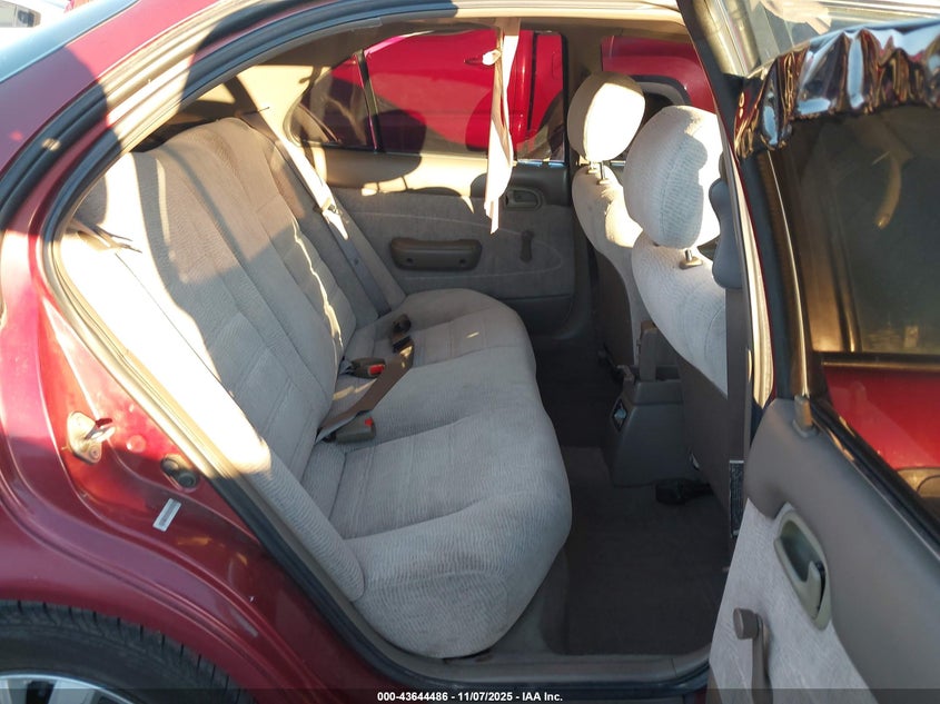 1Y1SK5267TZ002390 1996 GEO PRIZM photo no. 8