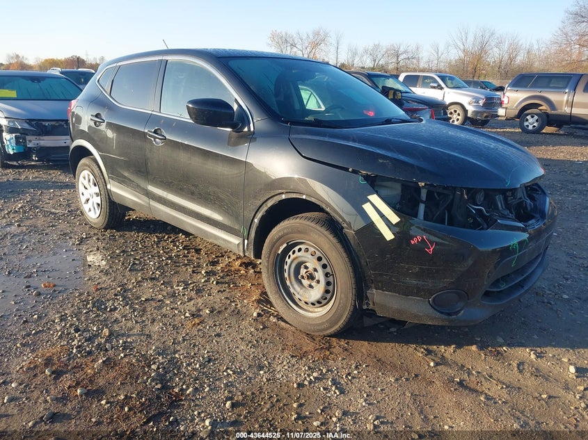 NISSAN ROGUE SPORT S