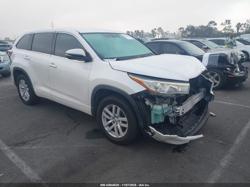 TOYOTA HIGHLANDER LE V6