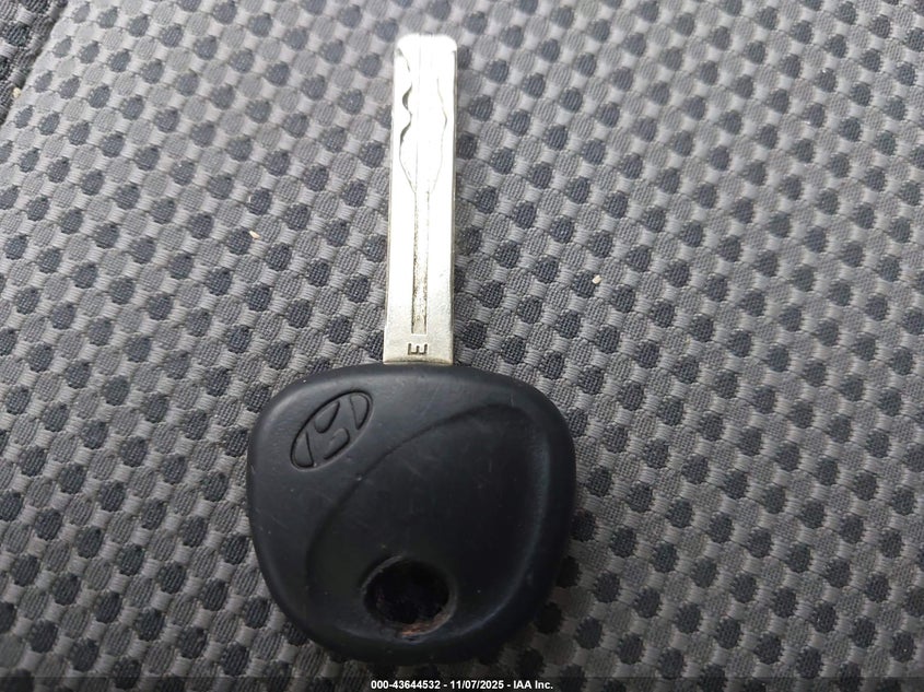 2013 HYUNDAI SONATA GLS · Фото 11