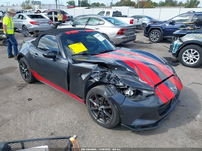 2017 MAZDA MX-5 MIATA CLUB - JM1NDAC72H0120693