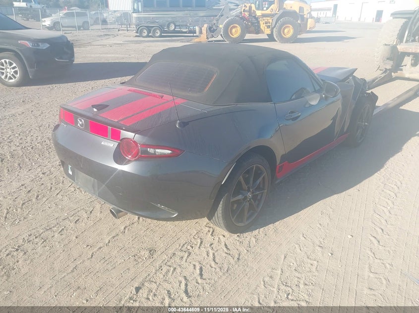 Vin: jm1ndac72h0120693, lot: 44139807, mazda mx-5 miata club 20174