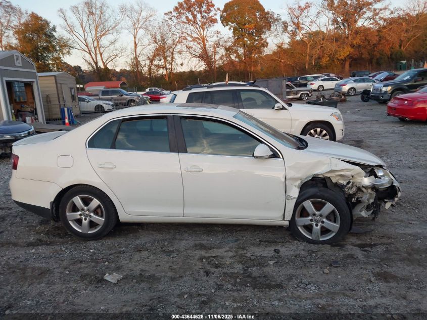 2008 Volkswagen Jetta Se/Sel VIN: 3VWRM71K98M197650 Lot: 43644628