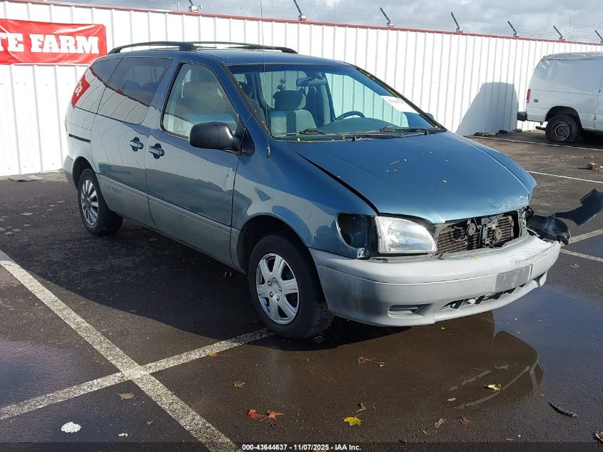 2002 Toyota Sienna Le