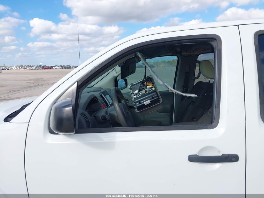 2019 NISSAN FRONTIER DESERT RUNNER - 1N6DD0ER1KN762219