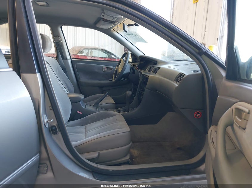 4T1BG22K9VU020936 1997 TOYOTA CAMRY photo no. 5