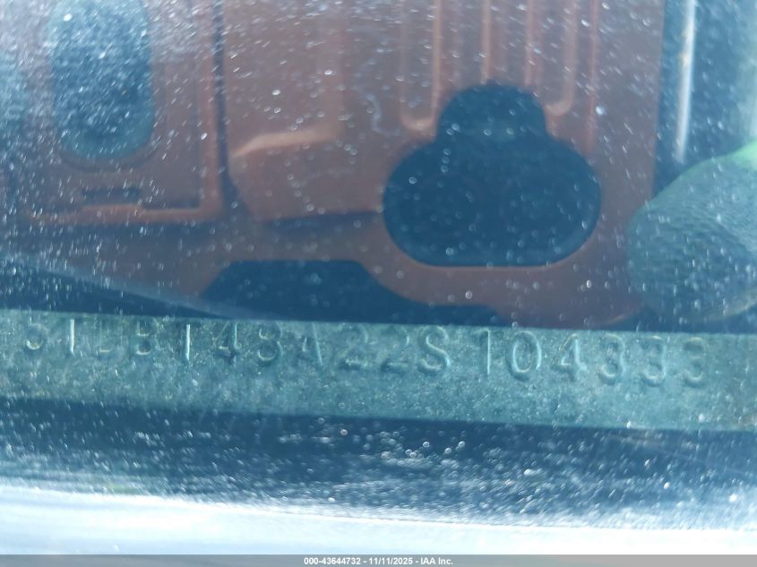 2002 Toyota Sequoia Limited V8 VIN: 5TDBT48A22S104333 Lot: 43644732