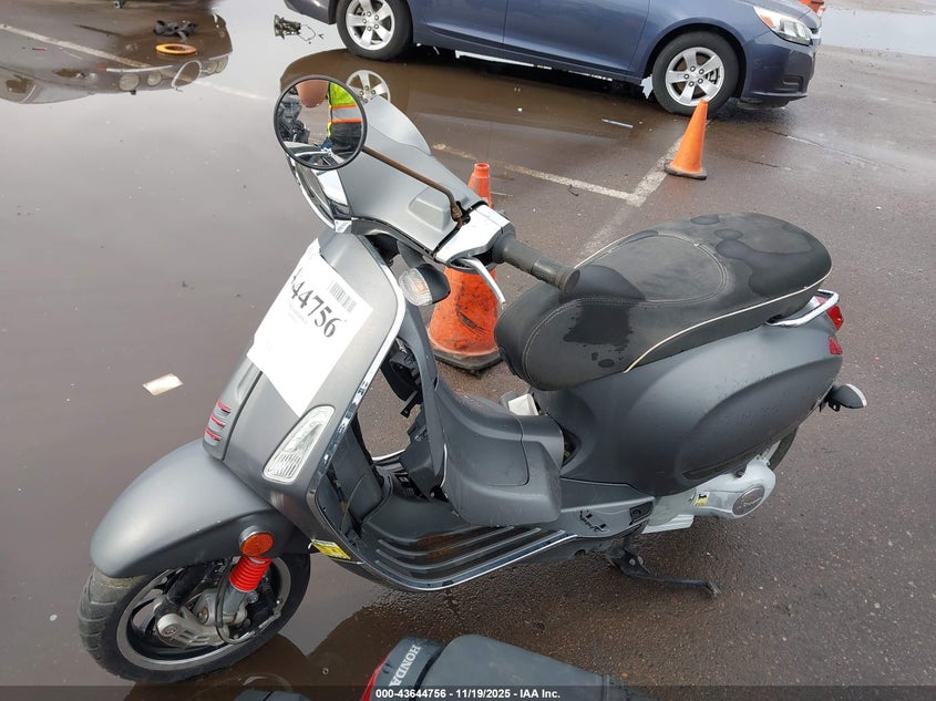 ZAPM818G0G5401254 2016 VESPA SPRINT photo no. 2