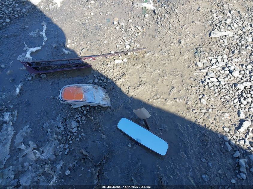 1996 Toyota Camry Le VIN: 4T1EF12K6TU114795 Lot: 43644765