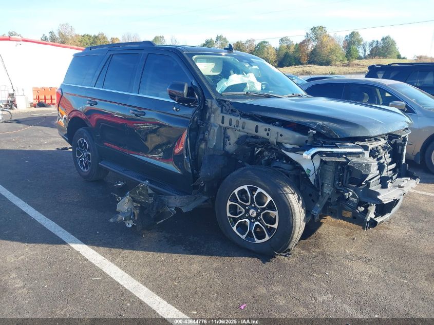 FORD EXPEDITION XLT