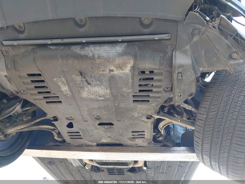 2017 Porsche Macan S VIN: WP1AB2A50HLB13315 Lot: 43644789