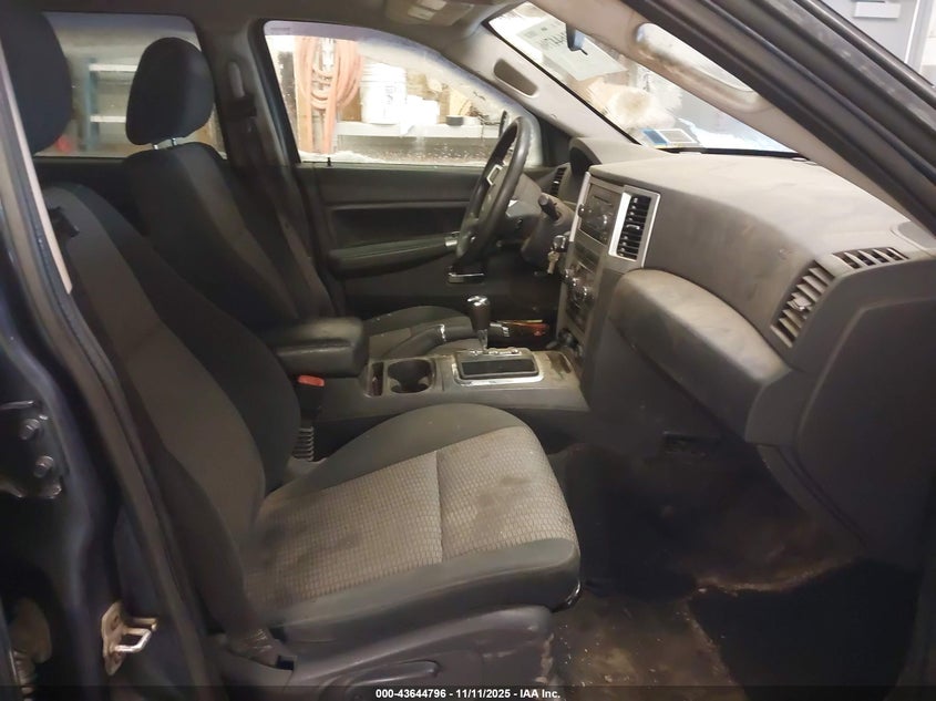 1J8GR48K69C547294 2009 JEEP GRAND CHEROKEE photo no. 5