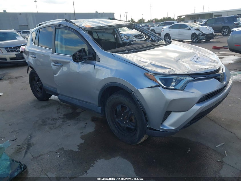 TOYOTA RAV4 LE