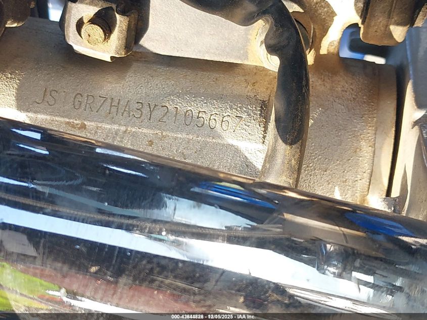 2000 Suzuki Gsx-R750 VIN: JS1GR7HA3Y2105667 Lot: 43644826