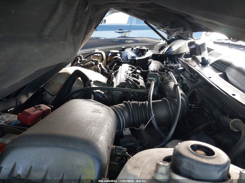 2000 Toyota Camry Ce VIN: 4T1BG22K2YU759411 Lot: 43644832