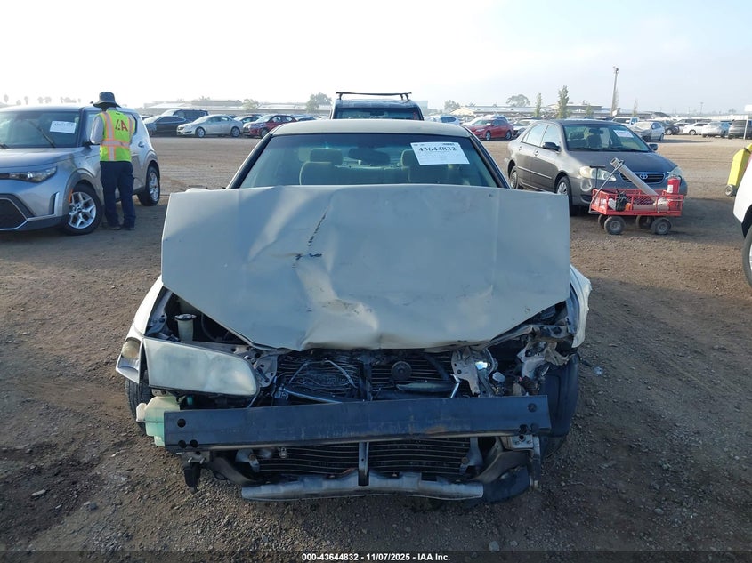 2000 Toyota Camry Ce VIN: 4T1BG22K2YU759411 Lot: 43644832