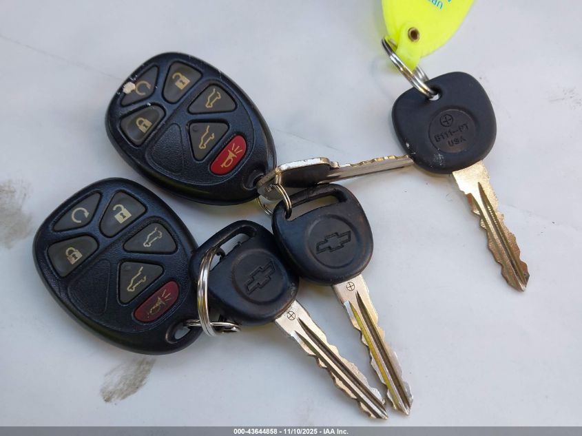 2013 Chevrolet Suburban 1500 Lt VIN: 1GNSKJE74DR326018 Lot: 43644858