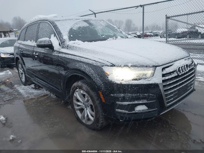 AUDI Q7 2.0T PREMIUM