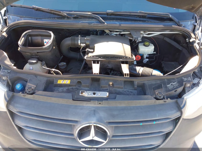 2019 Mercedes-Benz Sprinter 2500 Standard Roof V6 VIN: WD4PF0CD1KP041751 Lot: 43644896