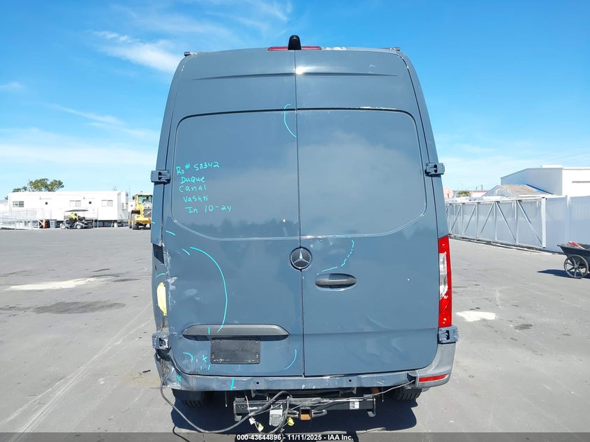 2019 Mercedes-Benz Sprinter 2500 Standard Roof V6 VIN: WD4PF0CD1KP041751 Lot: 43644896