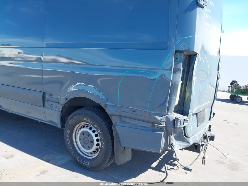2019 Mercedes-Benz Sprinter 2500 Standard Roof V6 VIN: WD4PF0CD1KP041751 Lot: 43644896