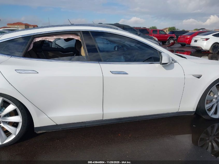 2012 Tesla Model S Signature VIN: 5YJSA1DN6CFS00369 Lot: 43644904