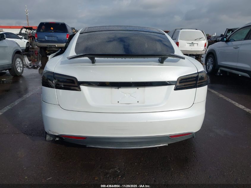 2012 Tesla Model S Signature VIN: 5YJSA1DN6CFS00369 Lot: 43644904