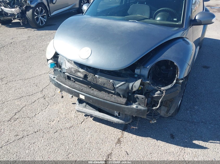 2005 Volkswagen New Beetle Coupe Gls VIN: 3VWCK31C55M400753 Lot: 43644906