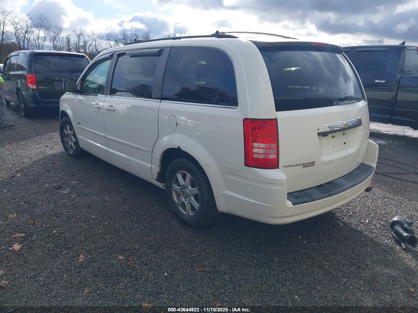2A8HR54P28R787301 2008 CHRYSLER TOWN & COUNTRY photo no. 3