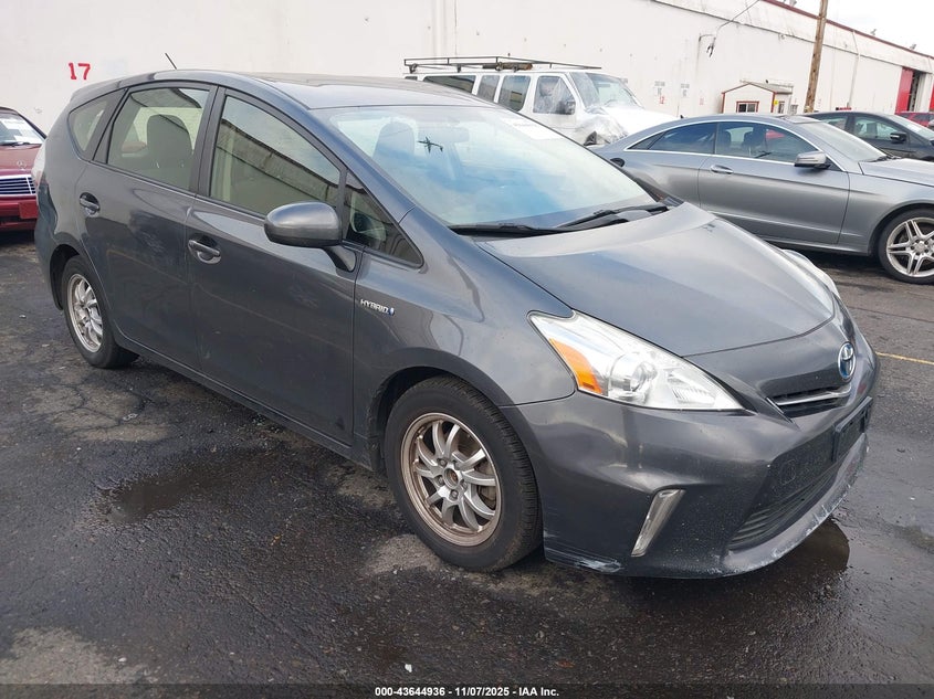 2014 TOYOTA PRIUS V THREE - JTDZN3EU8E3338130