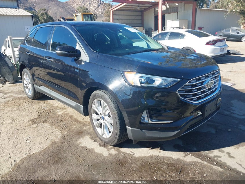 FORD EDGE TITANIUM
