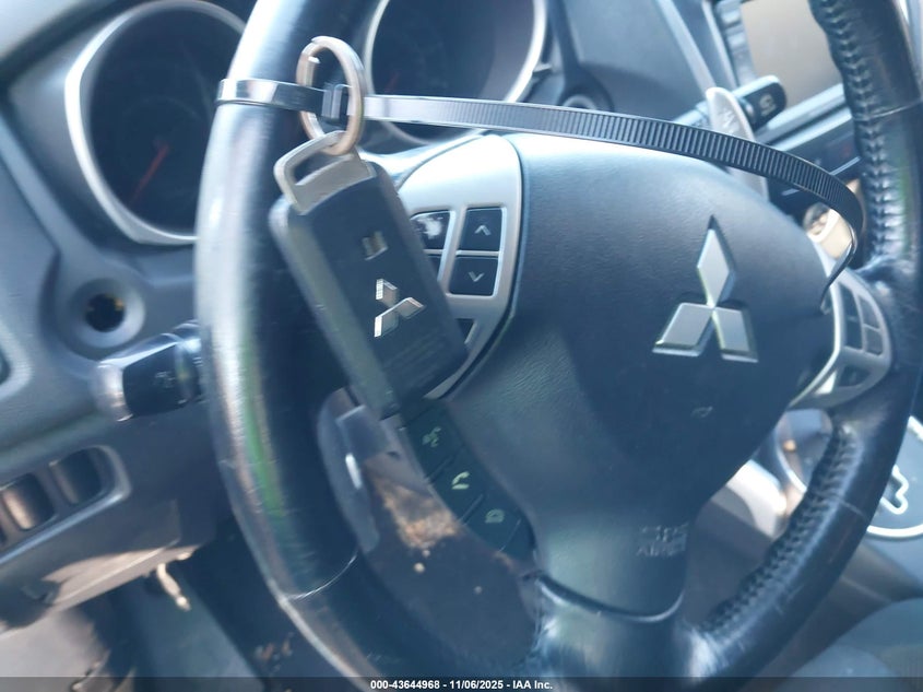 2011 Mitsubishi Outlander Sport Se VIN: JA4AR4AU0BZ008126 Lot: 43644968