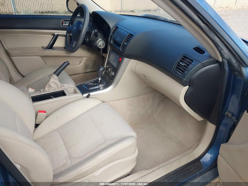 2007 Subaru Outback 2.5I/2.5I Basic/2.5I L.l. Bean Edition VIN: 4S4BP61C277345740 Lot: 43644971