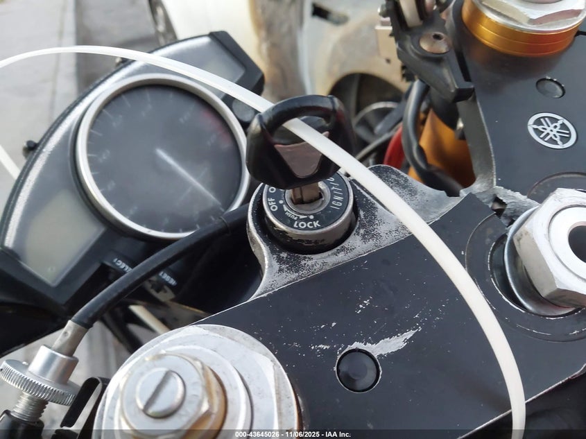 2007 YAMAHA YZFR6 L JYARJ12Y57A002744