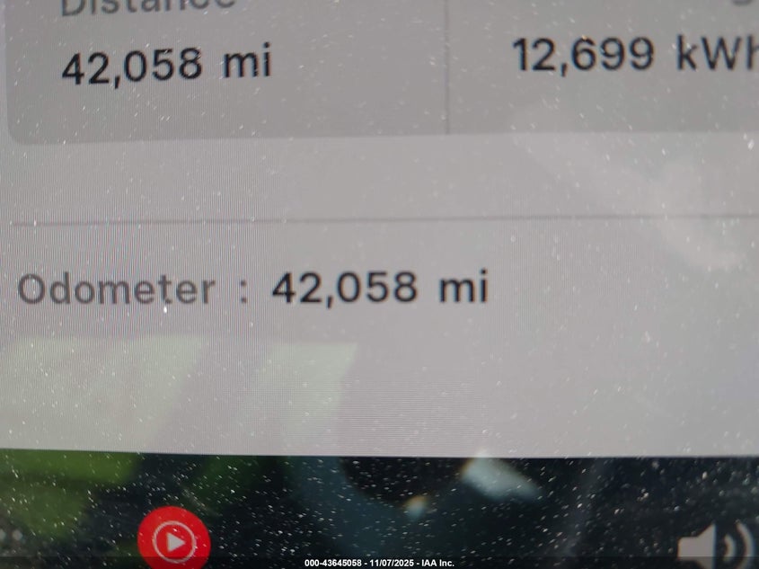 2025 Tesla Model 3 Performance VIN: 5YJ3E1ET0SF953948 Lot: 43645058