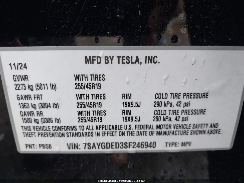 2025 Tesla Model Y Long Range Dual Motor Rear-Wheel Drive VIN: 7SAYGDED3SF246940 Lot: 43645134